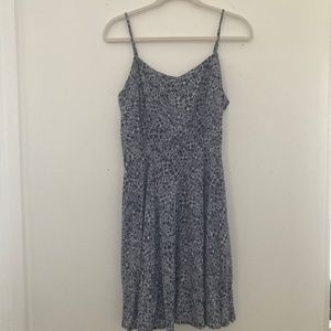Old Navy Floral Dress Size M